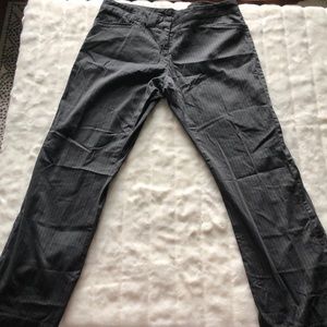 The limited drew fit pin stripe pants size 14